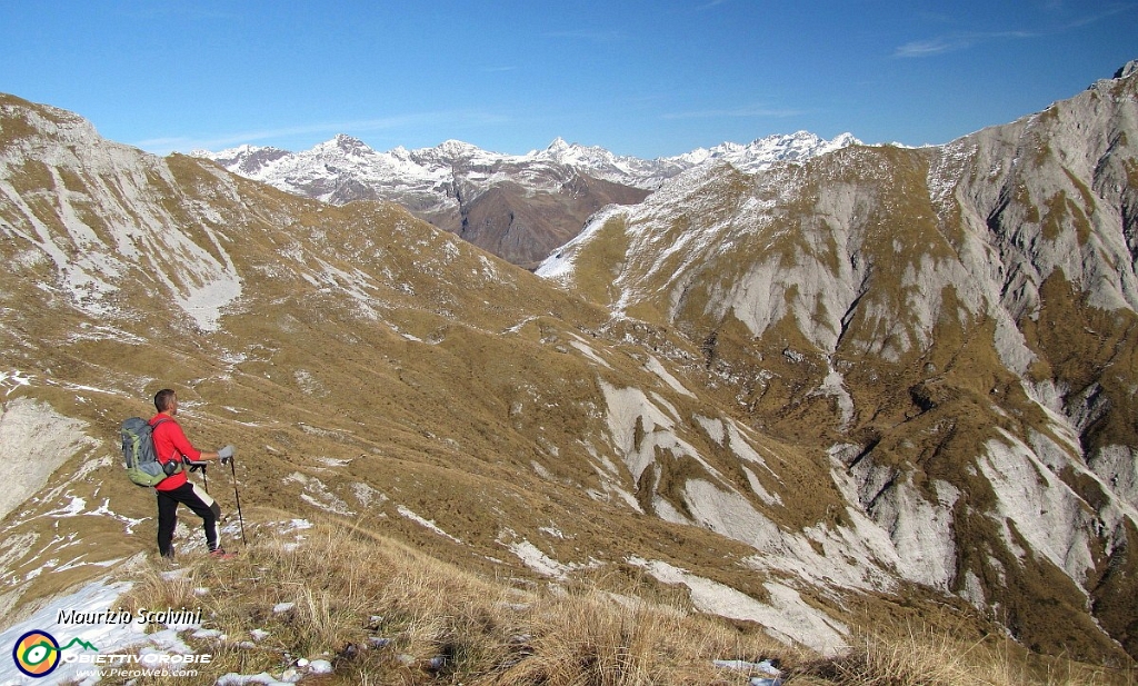 23 Panorama dalla Cima Camplano.JPG